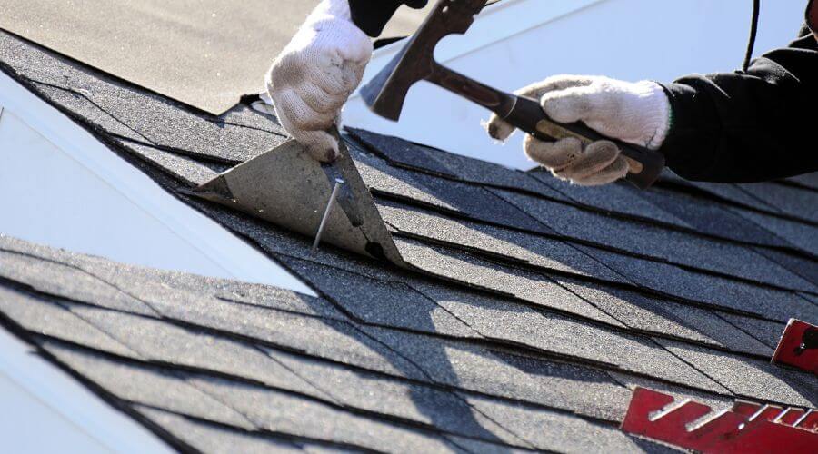 Expert new roof installation services in Mill Shoals, IL
